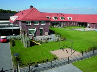 Burgthoeve Paardenmelkerij en Zorgboerderij